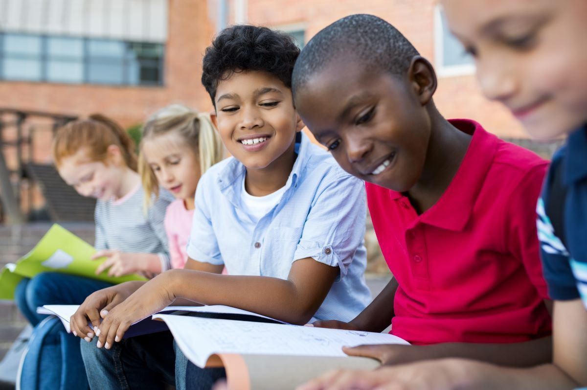 Students reading together